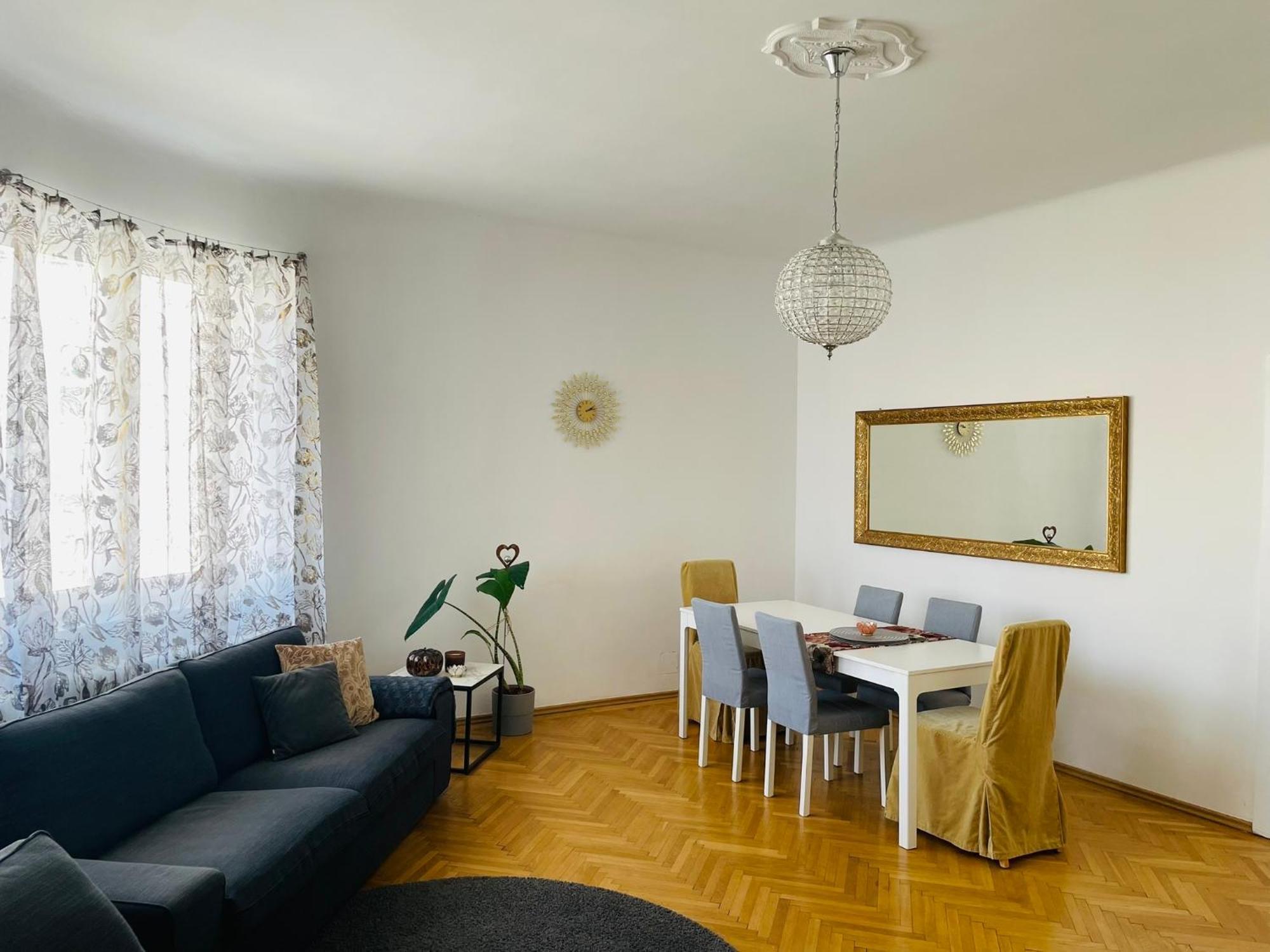 ברטיסלאבה Blue Church Views - Central, Quiet, Bright - 4Th Floor Corner Apartment 125M2 מראה חיצוני תמונה